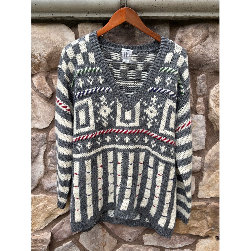 Vintage Ivy Hand Knit Sweater V-neck Oversized Small 80s Cottage
Cabin Core